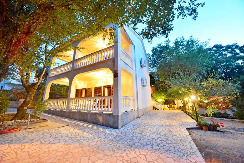 Apartments Karmelic マリンスカ 部屋 写真